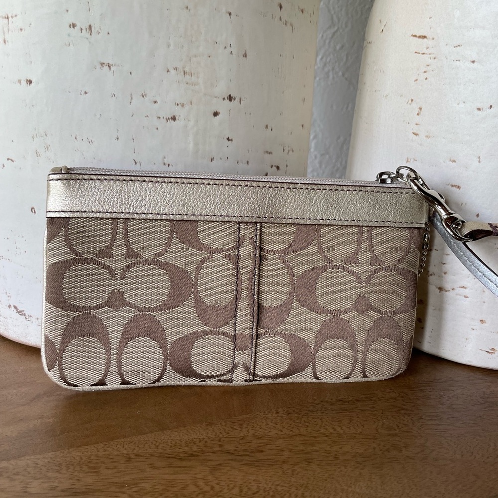 Vintage Coach wristlet